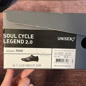 Legend 2.0 Cycling Shoes. Soulcycle & Peal Izumi. Size 39 EUR, 7.5 women’s